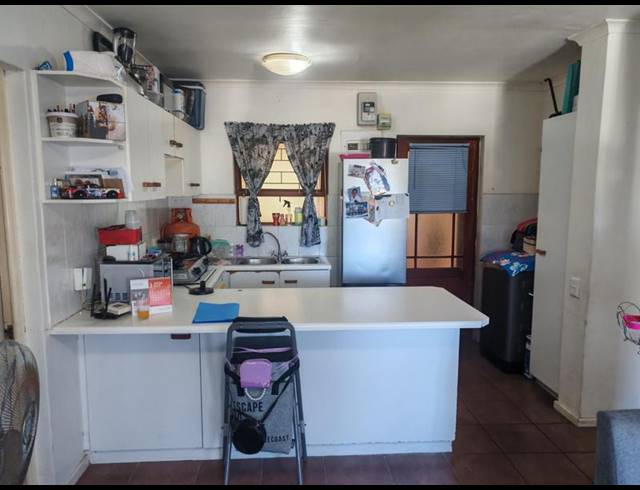 2 BEDROOM APARTMENT FOR SALE IN NORTHCLIFF